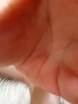 Snapshot of Mimy_khalifa chatting on December 2024 04:19:01 PM Mimy khalifa online show from December 2024 04:19:01 PM