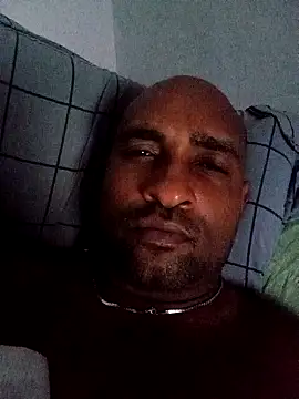 Snapshot of Beto0815 chatting on February 2026 02:53:01 AM Beto0815 online show from February 2026 02:53:01 AM