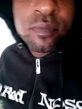 Snapshot of Beto0815 chatting on February 2026 05:28:02 PM Beto0815 online show from February 2026 05:28:02 PM