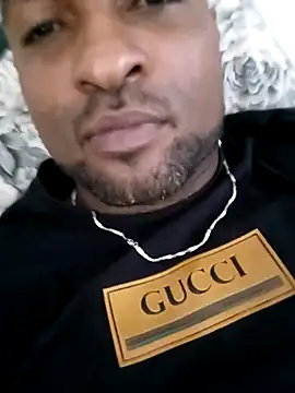 Snapshot of Beto0815 chatting on February 2026 04:44:01 PM Beto0815 online show from February 2026 04:44:01 PM