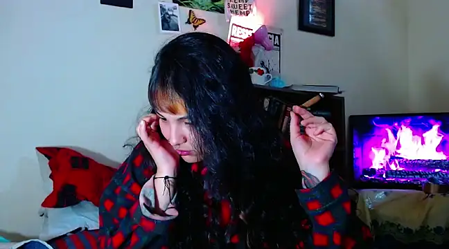 Snapshot of sweetiee_mary chatting on February 2025 04:42:02 AM sweetiee mary online show from February 2025 04:42:02 AM