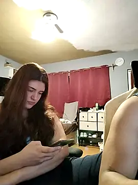 Carandrew online show from December 2025 04:11:02 AM