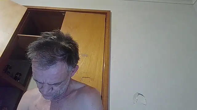 Snapshot of TooFknHorny7676@xh chatting on July 2026 05:18:01 PM TooFknHorny7676xh online show from July 2026 05:18:01 PM