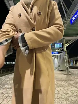 Black Dolll online show from March 2026 10:27:01 PM