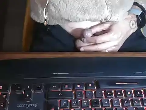 Adri gard online show from January 2025 08:58:02 PM