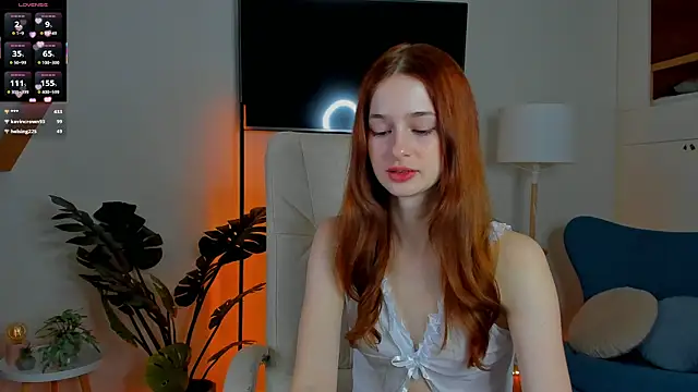 Viola  moon online show from November 2025 01:17:02 PM