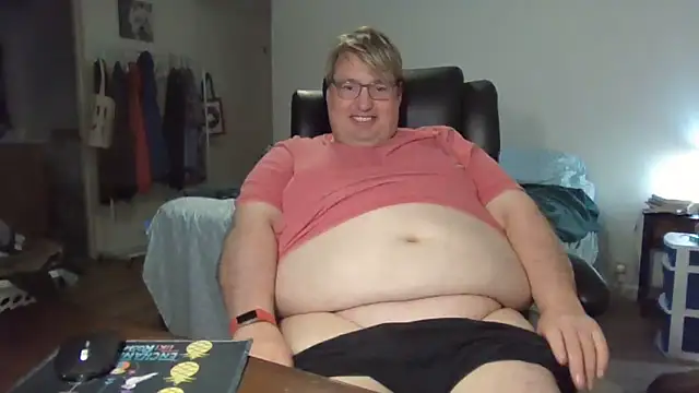 Snapshot of wvalentino chatting on December 2024 12:40:02 AM wvalentino online show from December 2024 12:40:02 AM