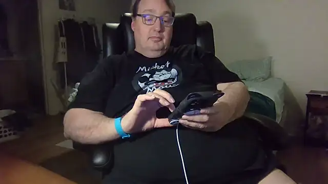 Snapshot of wvalentino chatting on February 2025 04:52:02 AM wvalentino online show from February 2025 04:52:02 AM