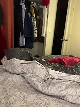 Snapshot of Reinacatchile chatting on February 2025 02:22:02 AM Reinacatchile online show from February 2025 02:22:02 AM