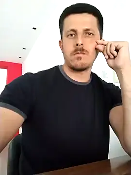 Snapshot of Jota_show chatting on December 2024 05:33:01 PM Jota show online show from December 2024 05:33:01 PM