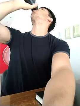 Snapshot of Jota_show chatting on February 2025 04:32:01 PM Jota show online show from February 2025 04:32:01 PM