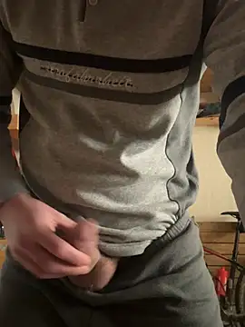 Gelatino45 online show from December 2024 12:56:02 PM