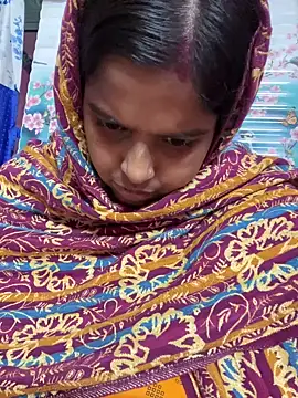 Beauty-queen online show from November 2025 10:47:02 AM