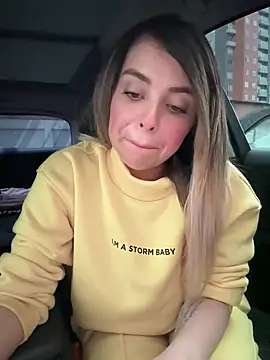 Alirawrz online show from March 2025 12:33:02 PM