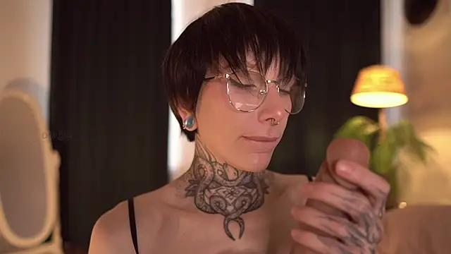 ifuckingtoy  online show from September 2025 11:44:01 AM