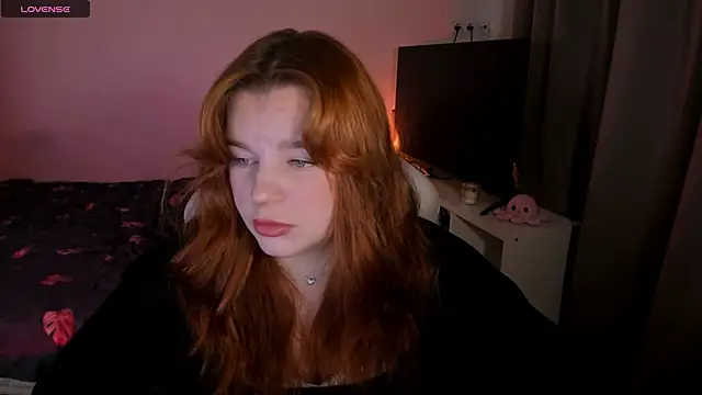 Snapshot of _Lisa_x chatting on December 2024 08:23:02 AM  Lisa x online show from December 2024 08:23:02 AM