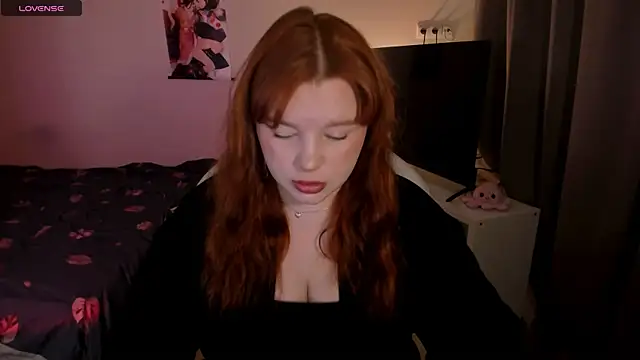 Snapshot of _Lisa_x chatting on December 2024 08:13:01 AM  Lisa x online show from December 2024 08:13:01 AM