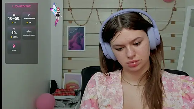 Josephine Kiss online show from March 2025 07:49:02 AM