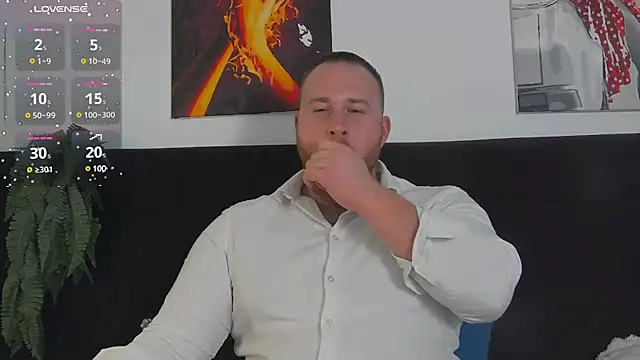 Snapshot of RoddyStill chatting on December 2024 11:35:01 AM RoddyStill online show from December 2024 11:35:01 AM