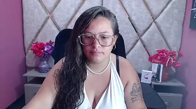 SaraThomso online show from March 2025 02:49:02 AM