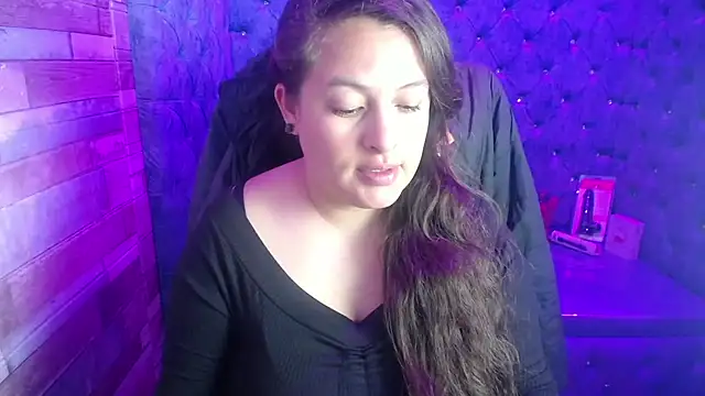 SaraThomso online show from September 2025 03:29:01 AM