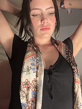 Lorraine Leon online show from January 2025 02:33:01 AM