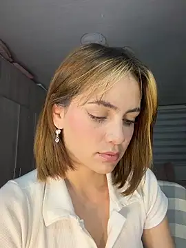 Lorraine Leon online show from February 2026 03:11:01 AM