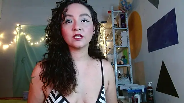 Snapshot of Kaory_32 chatting on June 2026 02:12:02 PM Kaory 32 online show from June 2026 02:12:02 PM