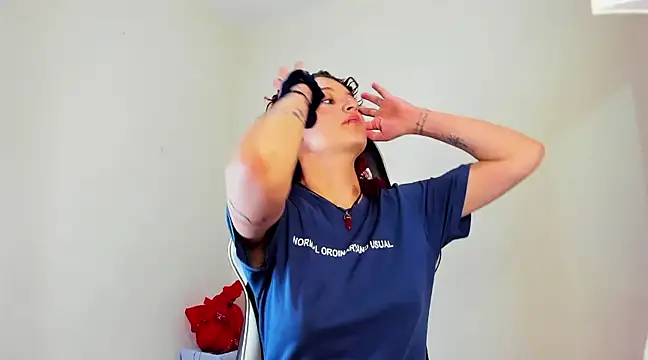 valent 27 online show from February 2025 07:51:02 AM