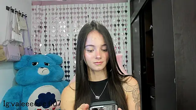 lucyy tay online show from December 2024 12:19:01 AM