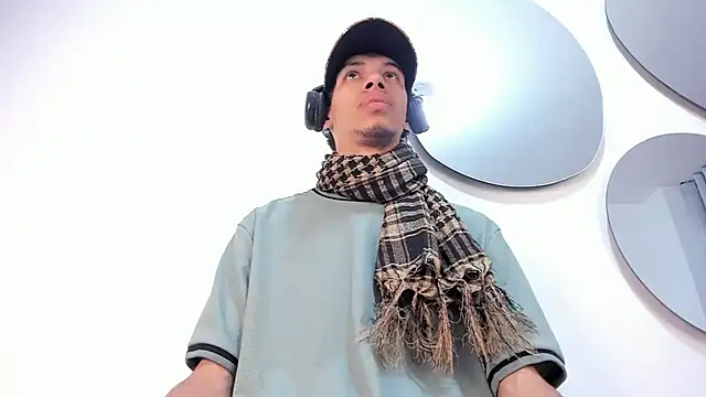 TomyMosterCock online show from January 2025 02:10:02 AM