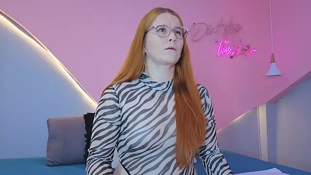 Snapshot of AllisonRoberts_ chatting on April 2026 11:54:02 AM AllisonRoberts online show from April 2026 11:54:02 AM