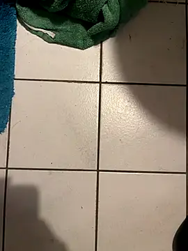 Kemenyfasz93 online show from November 2025 03:23:01 PM