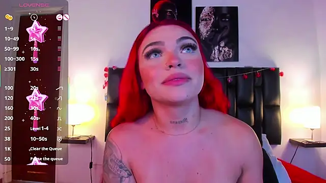 Snapshot of NicoleRouss chatting on January 2025 07:29:01 AM NicoleRouss online show from January 2025 07:29:01 AM