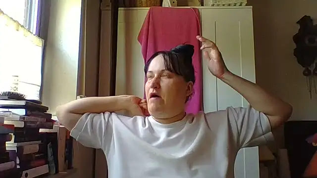 Snapshot of _squirty_cum_lady_ chatting on June 2026 08:25:02 AM squirty cum lady online show from June 2026 08:25:02 AM