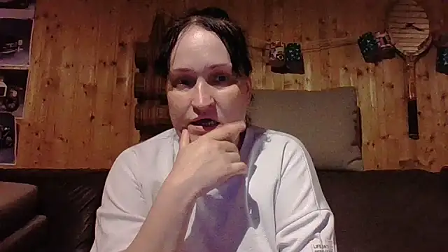 Snapshot of _squirty_cum_lady_ chatting on June 2026 01:17:02 PM squirty cum lady online show from June 2026 01:17:02 PM