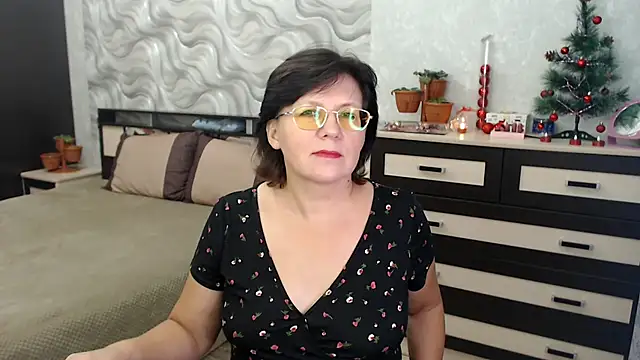 VitaCharm online show from December 2024 05:40:01 PM