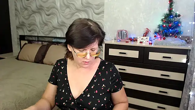 VitaCharm online show from January 2025 09:36:02 PM