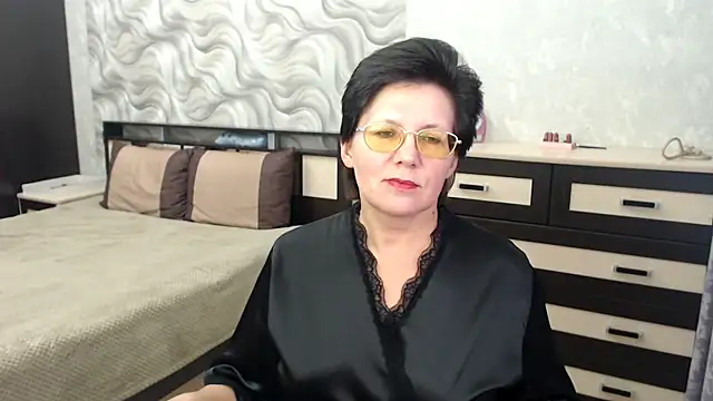 VitaCharm online show from February 2025 08:33:02 PM