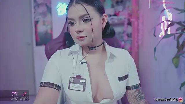 sensualkattt online show from September 2025 01:46:01 PM