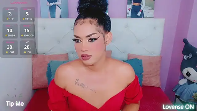 Snapshot of Amanda_bigx chatting on May 2026 05:34:02 AM Amanda bigx online show from May 2026 05:34:02 AM