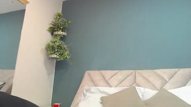 SharisWillian online show from November 2025 03:38:01 AM