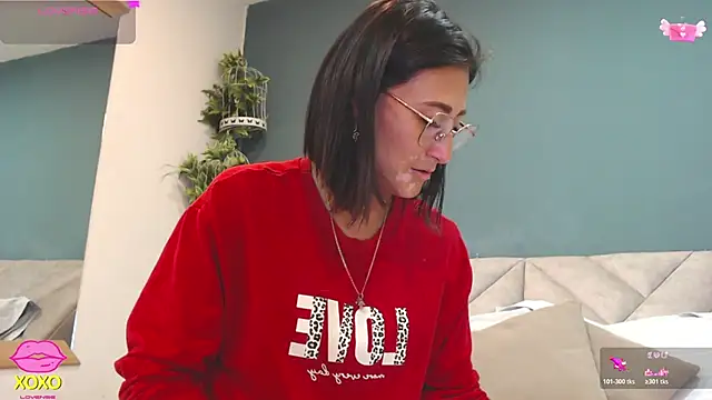 SharisWillian online show from April 2026 03:17:01 AM