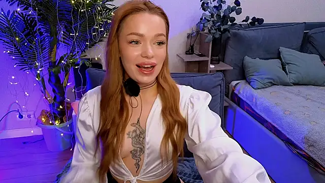 Snapshot of Lily_Yin chatting on January 2025 05:11:02 AM Lily Yin online show from January 2025 05:11:02 AM