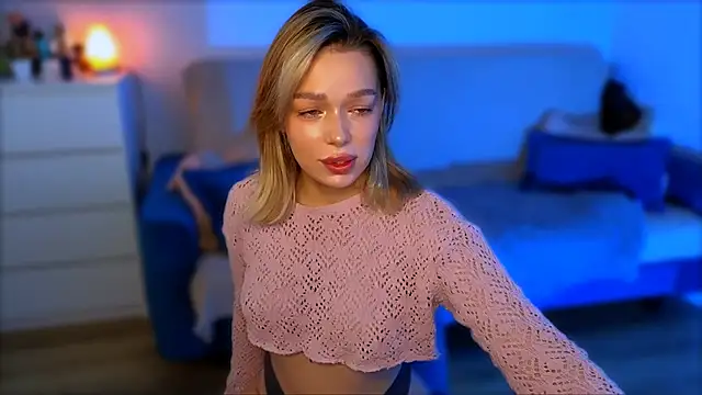 Snapshot of Lily_Yin chatting on November 2025 05:30:02 AM Lily Yin online show from November 2025 05:30:02 AM