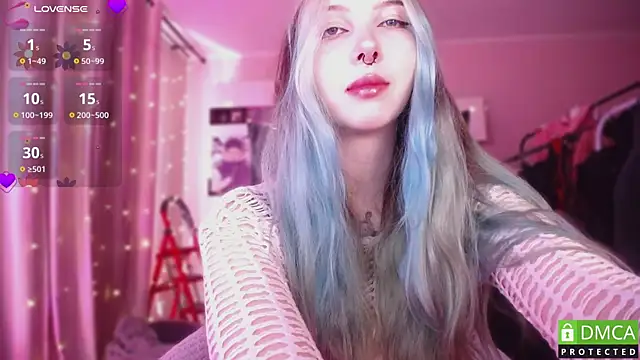 Snapshot of JustMeowGirl chatting on May 2026 05:13:02 AM JustMeowGirl online show from May 2026 05:13:02 AM