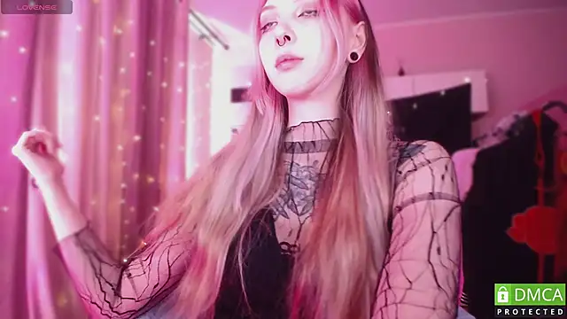 Snapshot of JustMeowGirl chatting on June 2026 06:52:02 AM JustMeowGirl online show from June 2026 06:52:02 AM
