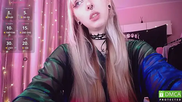Snapshot of JustMeowGirl chatting on July 2026 05:58:01 AM JustMeowGirl online show from July 2026 05:58:01 AM