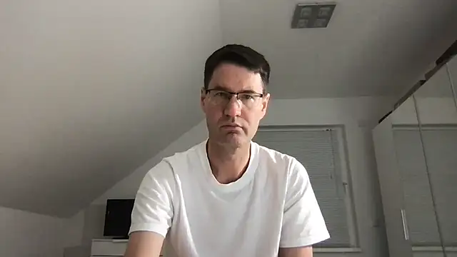 zxzx cam1 online show from December 2024 09:53:02 PM