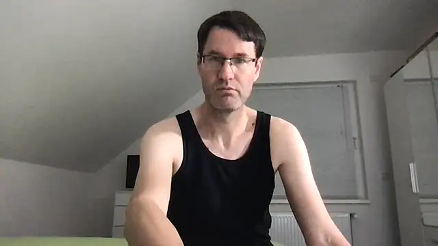 zxzx cam1 online show from February 2025 04:50:02 PM